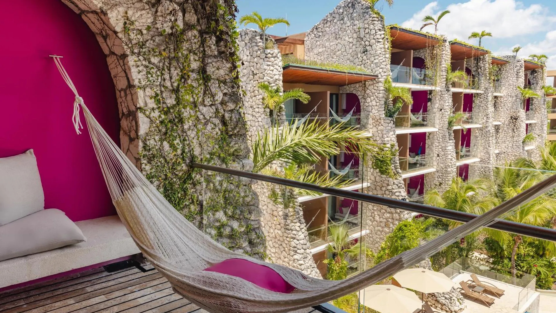***** Resort Hotel Xcaret Mexico All Parks All Fun Inclusive (Adults Only) Los Dos Compadres Meksika
